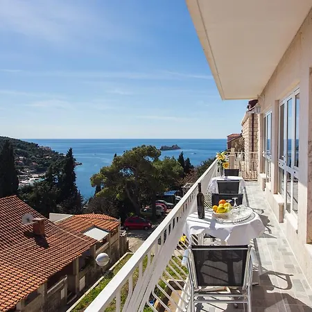 Apartment Pusic *